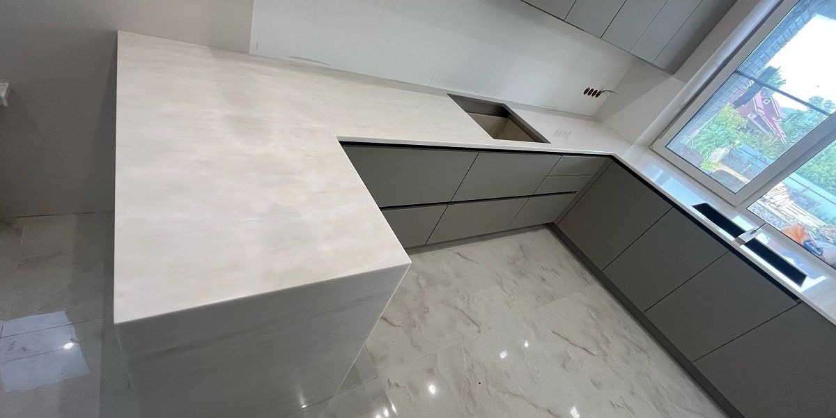 Столешница для кухни из акрилового камня Grandex M701